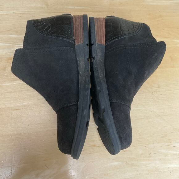 SOREL Major Low Black Suede Leather Side-Zip Women's Ankle Booties - Size 7 - Picture 12 of 15